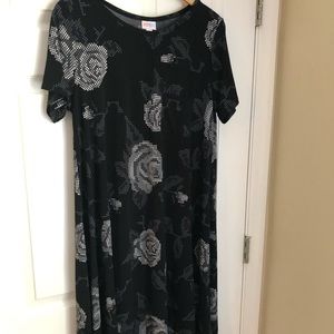 LuLaRoe Carly